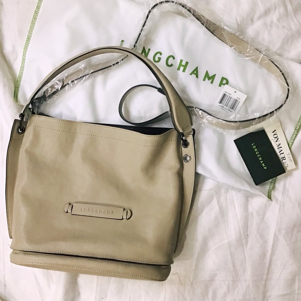 Longchamp 3d Leather Hobo
Bucket Bag NWOT - Picture 5 of 10